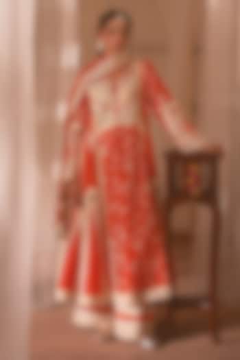 Rust Chanderi Thread Embroidered Kalidar Kurta Set by Desho couture at Pernia's Pop Up Shop