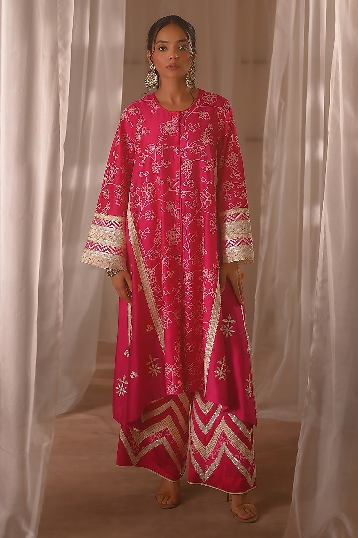 Pink Chanderi Resham Embroidered Front Open Kurta Set by Desho couture at Pernia's Pop Up Shop