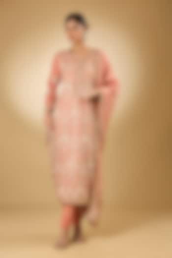 Peach Georgette Aari Resham Embroidered Kurta Set by Desho couture at Pernia's Pop Up Shop