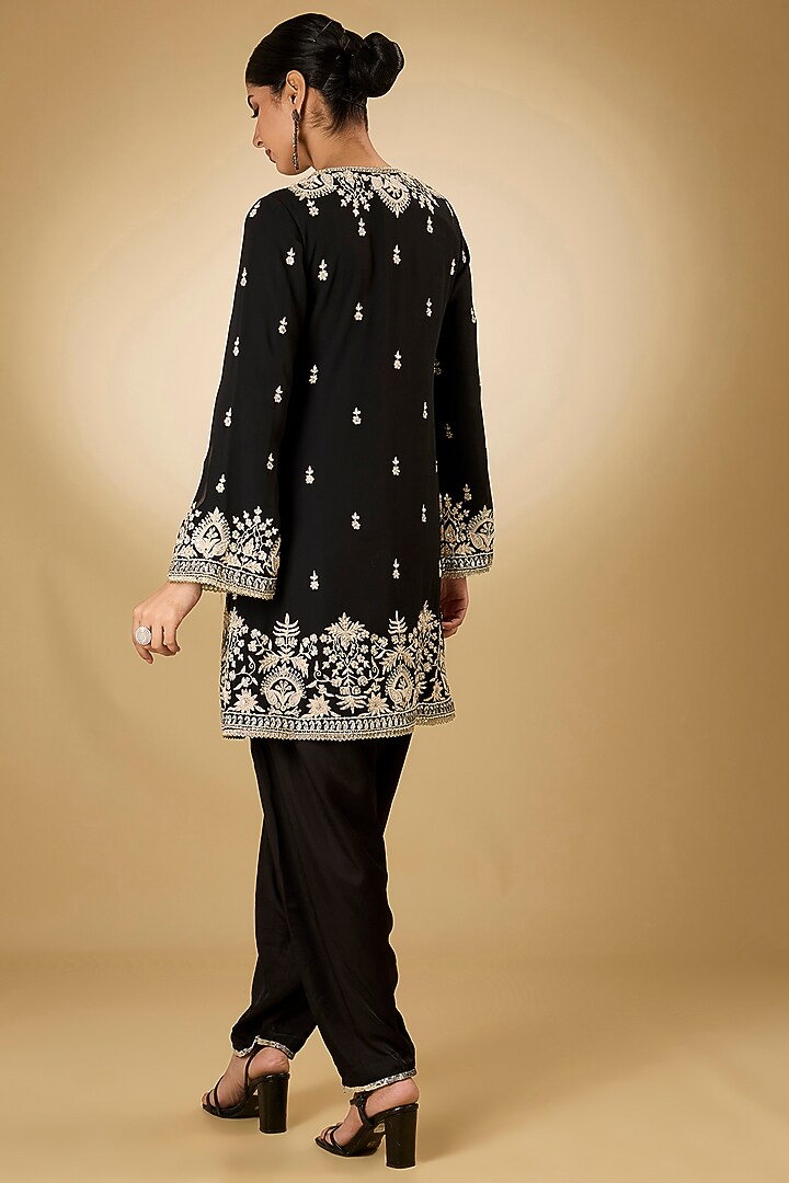 Black Georgette Aari Resham Embroidered A-Line Short Kurta Set by Desho couture at Pernia's Pop Up Shop