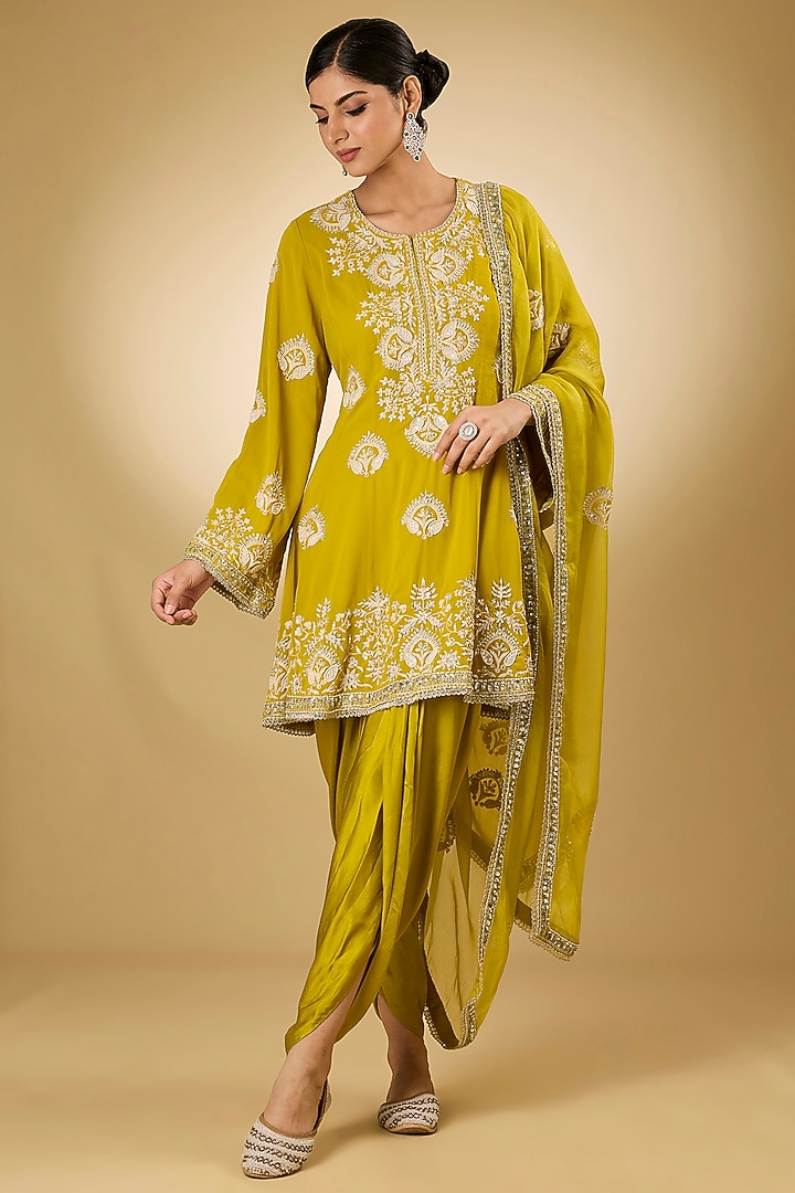 Yellow Georgette Aari Resham Embroidered Short Wedding Anarkali Set by Desho couture at Pernia's Pop Up Shop