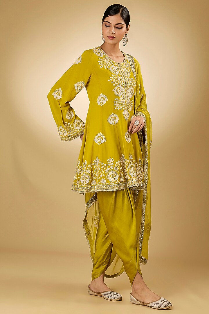 Yellow Georgette Aari Resham Embroidered Short Wedding Anarkali Set by Desho couture at Pernia's Pop Up Shop