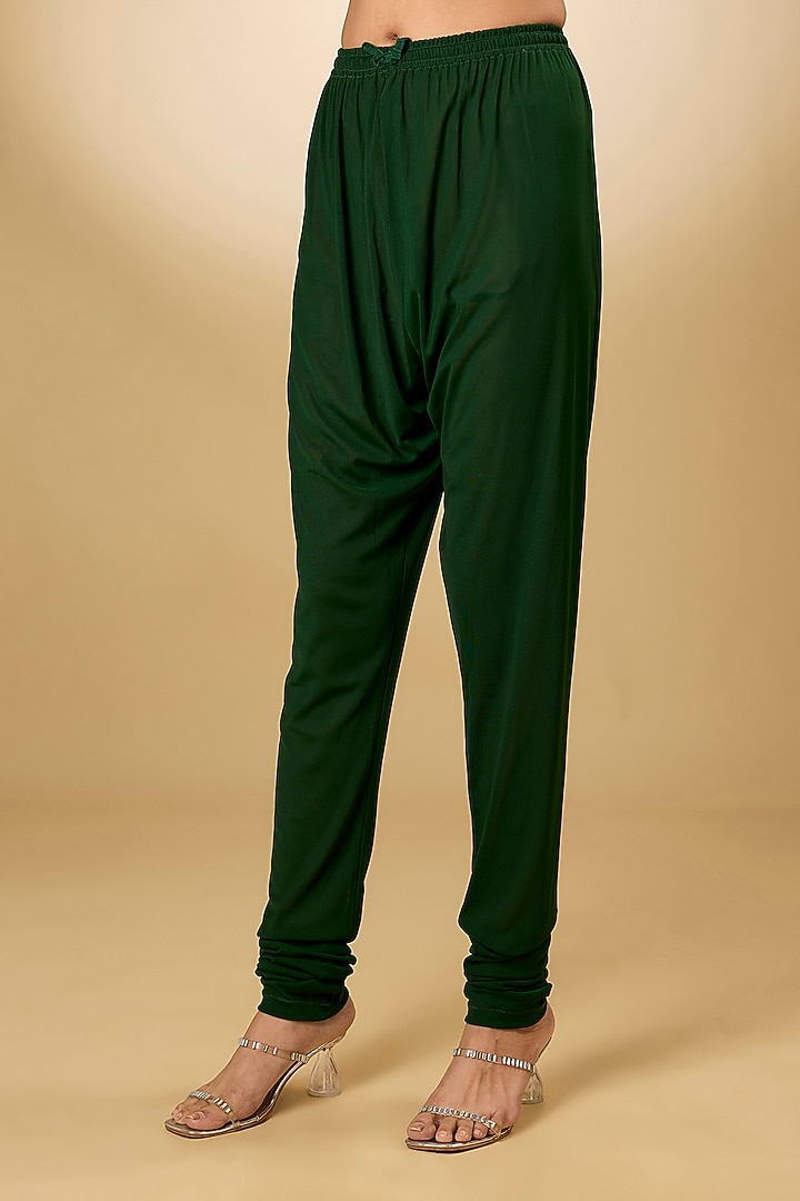 Green Georgette Aari Resham Embroidered Kurta Set by Desho couture at Pernia's Pop Up Shop
