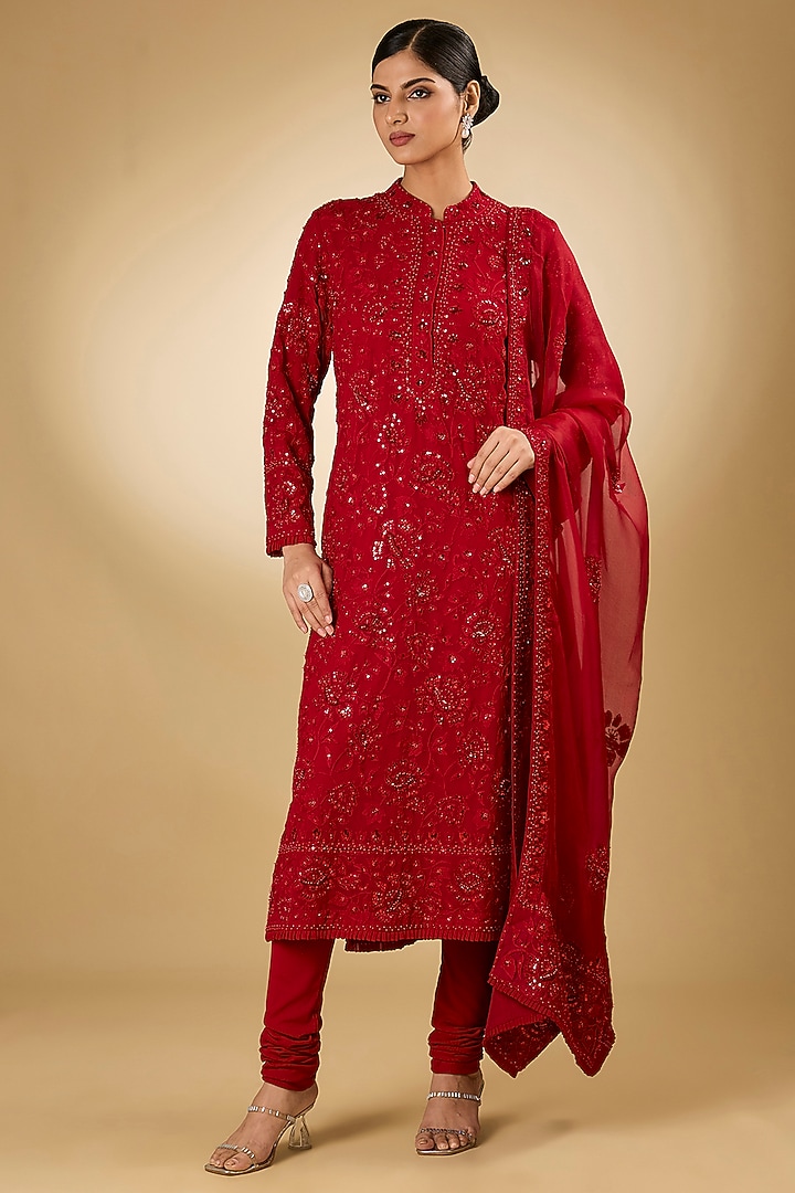Red Georgette Aari Resham Embroidered Kurta Set by Desho couture at Pernia's Pop Up Shop