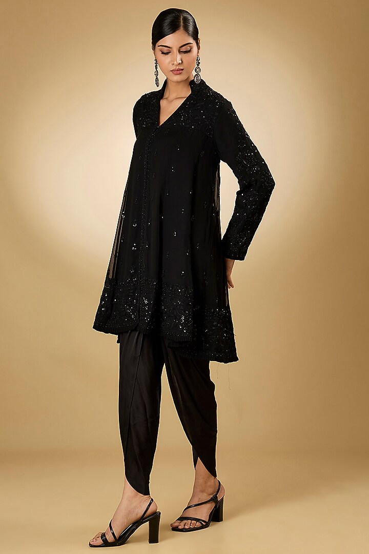 Black Georgette Aari Resham Embroidered Wedding Anarkali Set by Desho couture at Pernia's Pop Up Shop