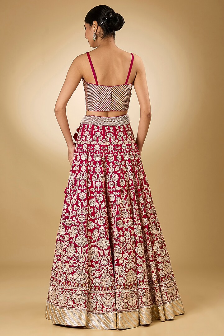 Pink Georgette Aari Resham Embroidered Bridal Lehenga Set by Desho couture at Pernia's Pop Up Shop