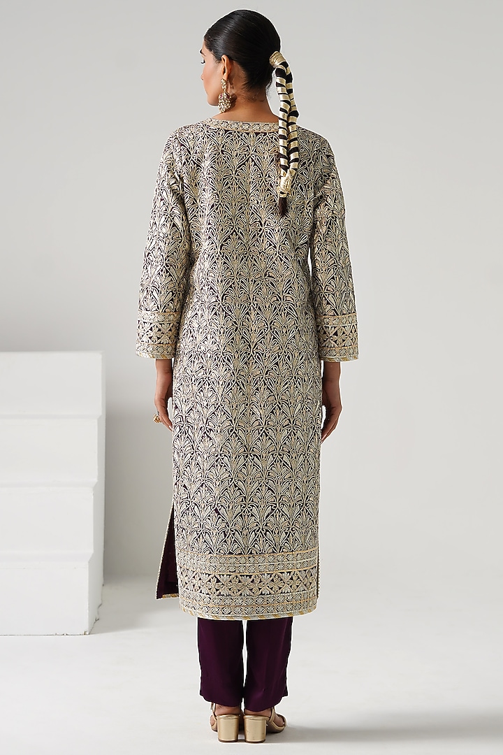 Purple Georgette Embroidered Long Kurta Set by Desho couture at Pernia's Pop Up Shop