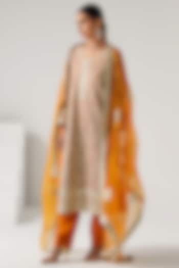 Yellow Georgette Embroidered Long Kurta Set by Desho couture at Pernia's Pop Up Shop