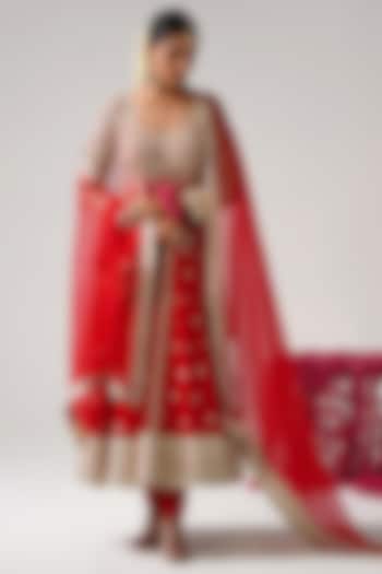 Red Georgette Gota Work Kalidar Wedding Anarkali Set by Desho couture at Pernia's Pop Up Shop