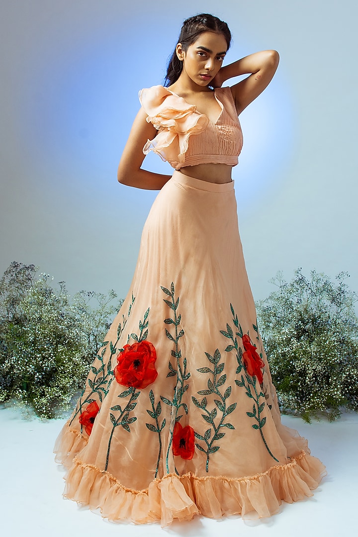 Peach Aari Embroidered Wedding Lehenga Set by Desi Vastra at Pernia's Pop Up Shop