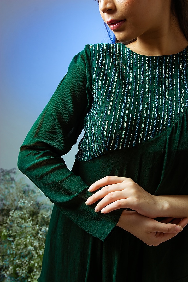 Emerald Green Georgette Pant Set by Desi Vastra at Pernia's Pop Up Shop
