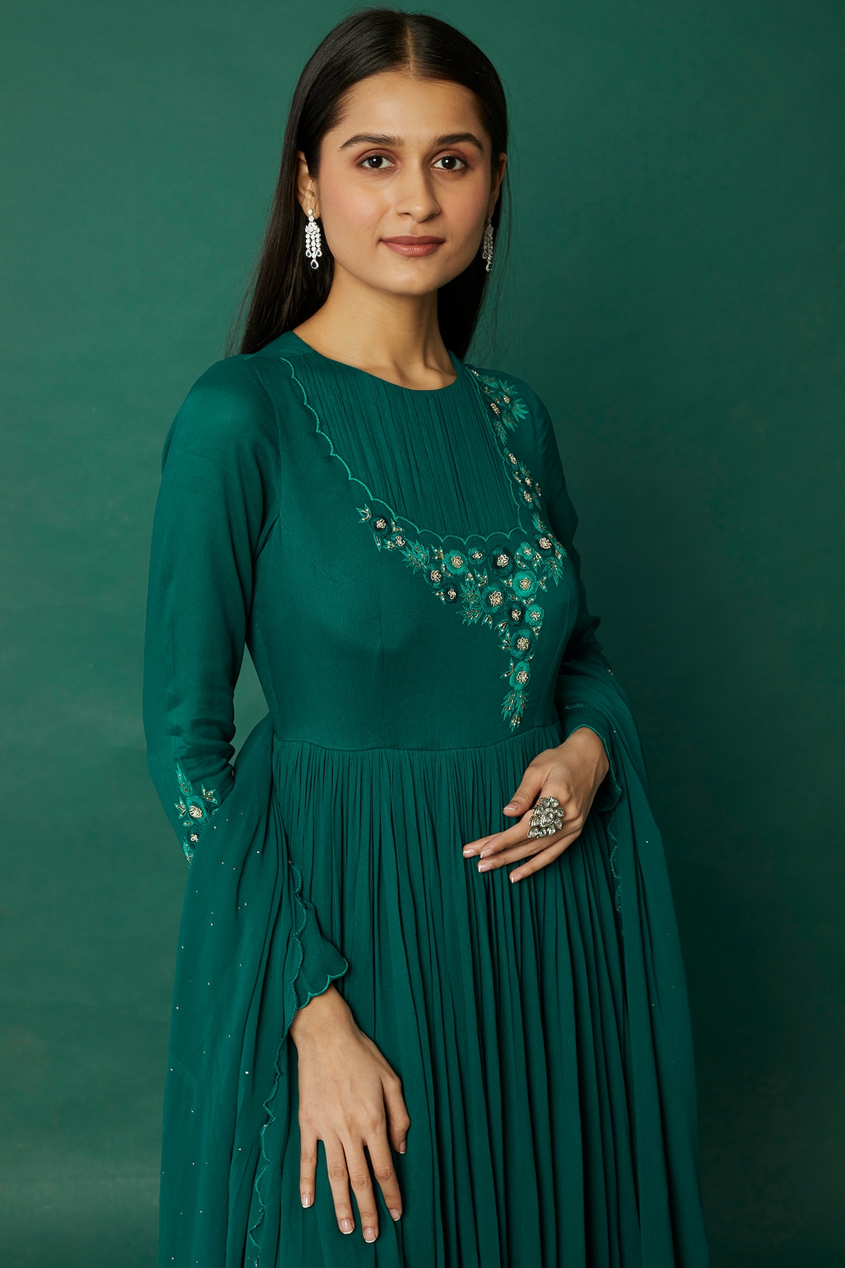 Emerald Green Crepe Embroidered Anarkali Set by Desi Vastra at Pernia's Pop Up Shop 2026 Emerald Green Crepe Embroidered Anarkali Set by Desi Vastra at Pernia's Pop Up Shop 2026