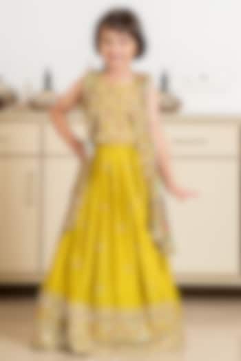 Yellow Cotton Blend Jacket Lehenga Set For Girls by Devils N Angels at Pernia's Pop Up Shop