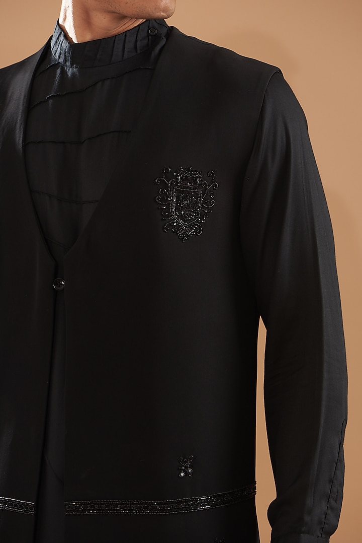 Black Crepe Blend Embroidered Jacket Set by Dev Kumar at Pernia's Pop Up Shop