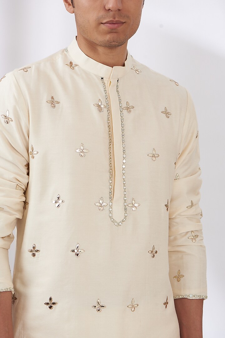 Beige Cotton Silk Embroidered Kurta Set by Dev Kumar at Pernia's Pop Up Shop