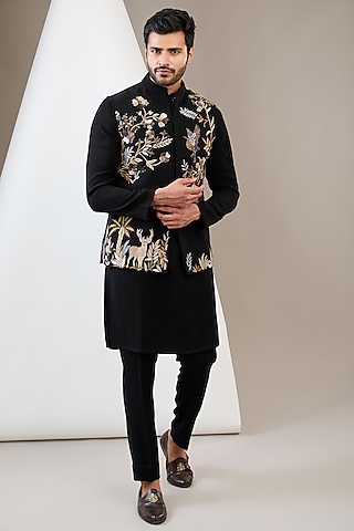 Black Italian Crepe Resham & Sequins Embroidered Bundi Jacket Set by Dev Kumar