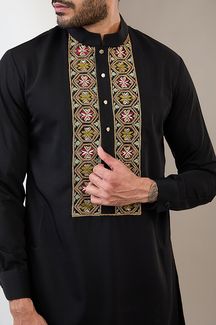 Black Italian Crepe Hand Embroidered Kurta Set by Dev Kumar at Pernia's Pop Up Shop