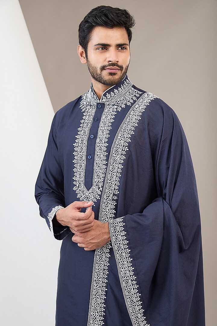 Blue Cotton Silk Resham Embroidered Kurta Set by Dev Kumar at Pernia's Pop Up Shop