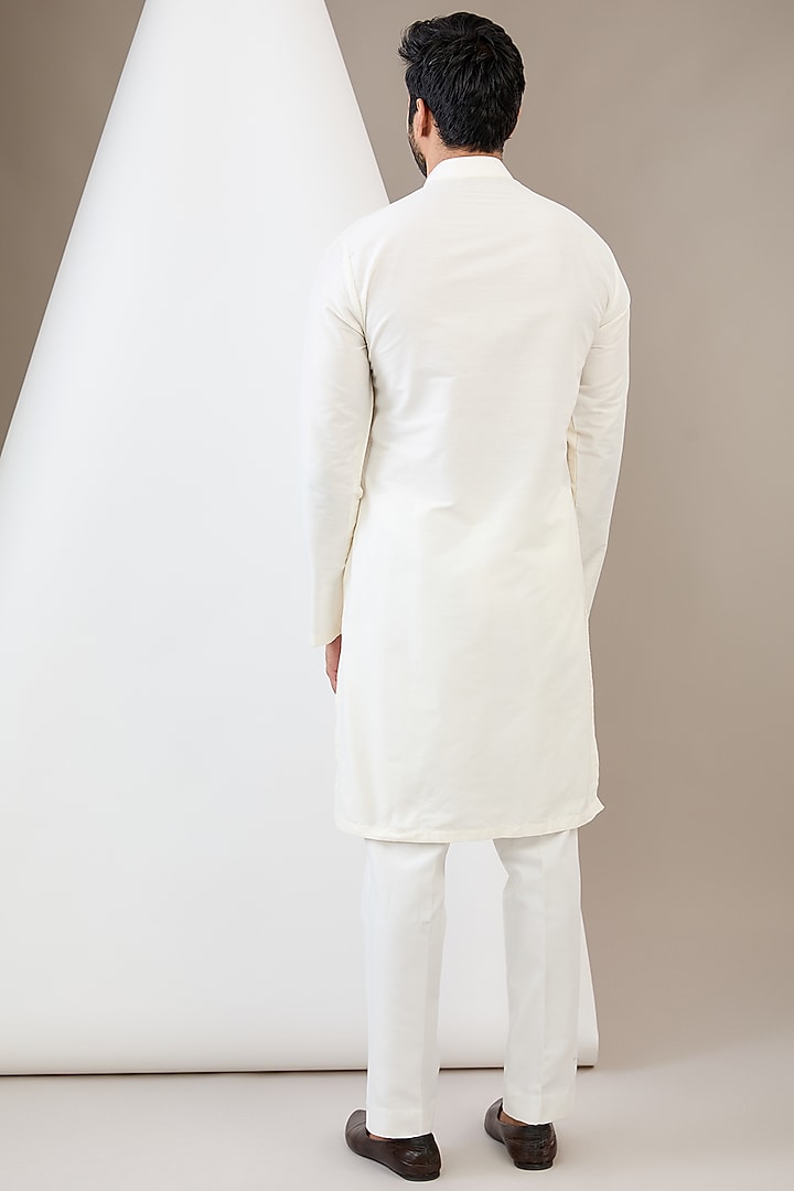 White Cotton Silk Chikankari Embroidered Kurta Set by Dev Kumar at Pernia's Pop Up Shop