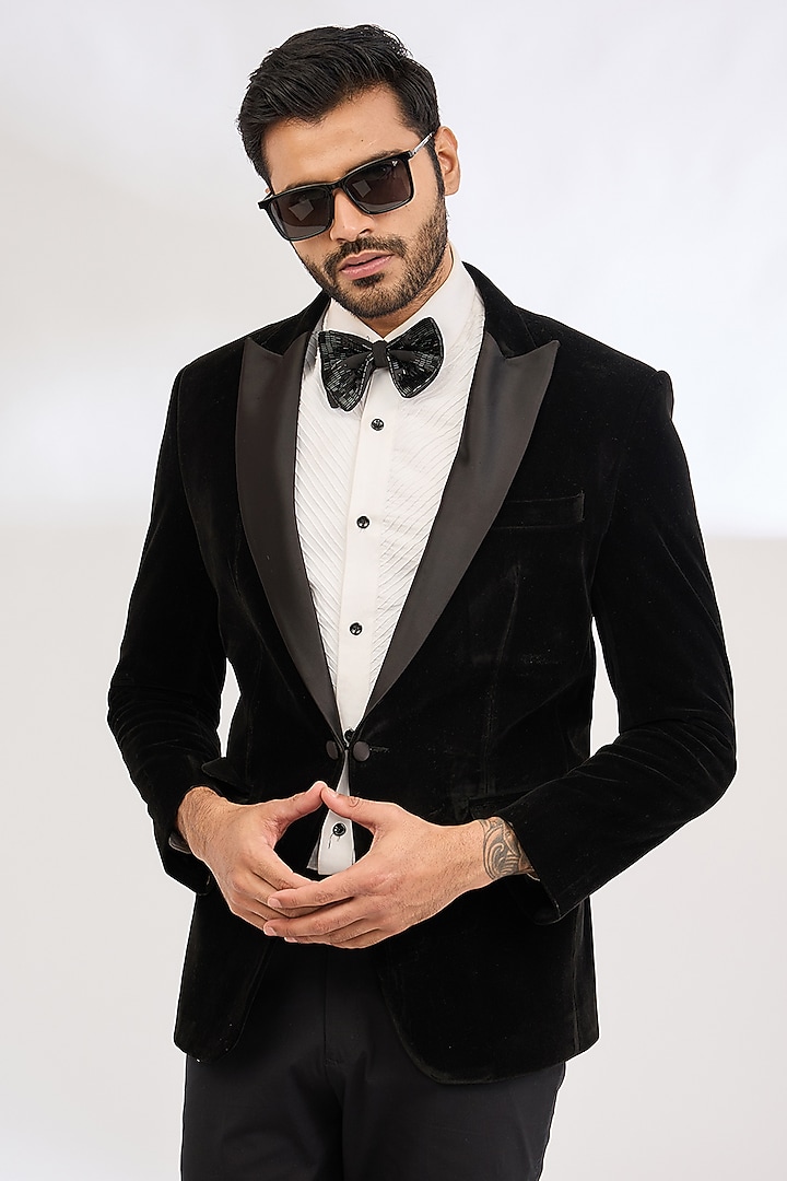 Black Italian Crepe Cutdana Hand Embroidered Tuxedo Set by Dev Kumar at Pernia's Pop Up Shop