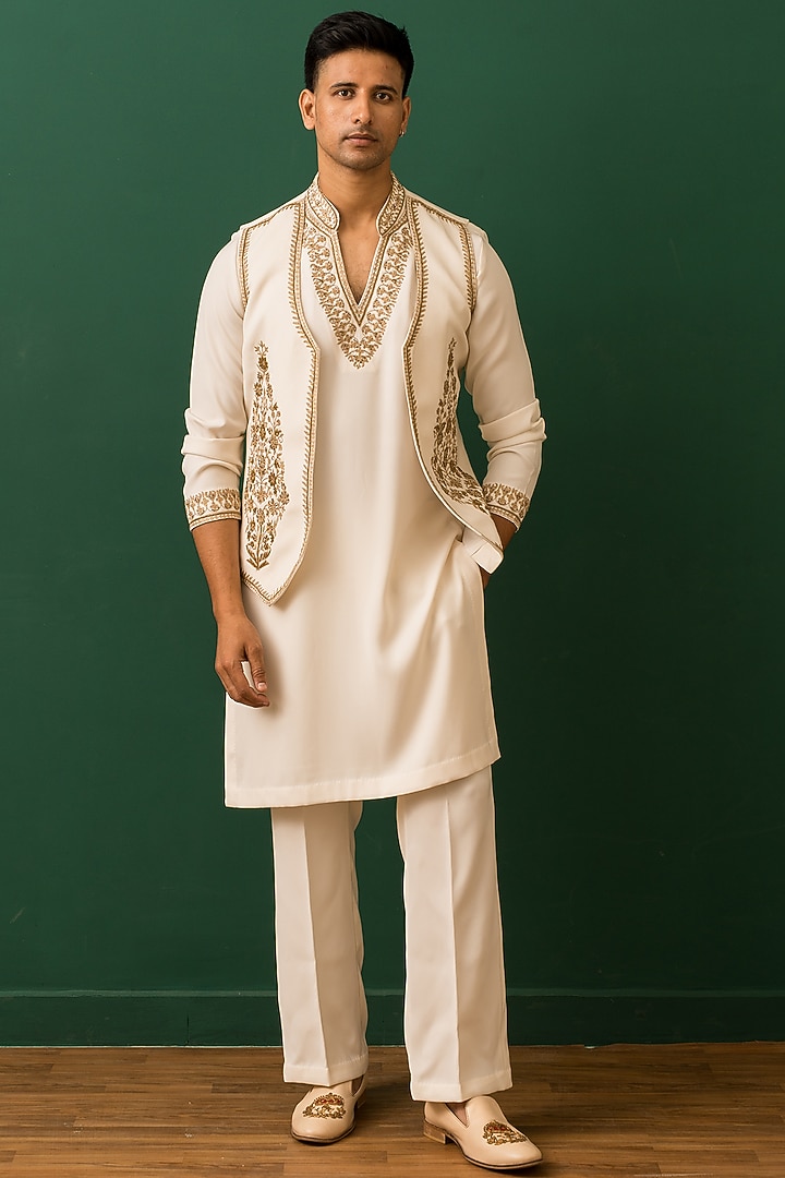 Ivory Italian Crepe Resham Embroidered Jacket Set by Dev Kumar at Pernia's Pop Up Shop