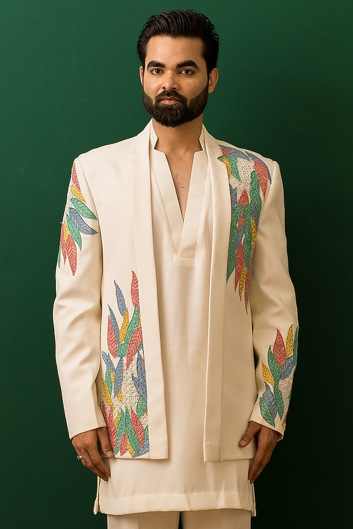 Ivory Italian Crepe Resham Embroidered Jacket Set by Dev Kumar at Pernia's Pop Up Shop