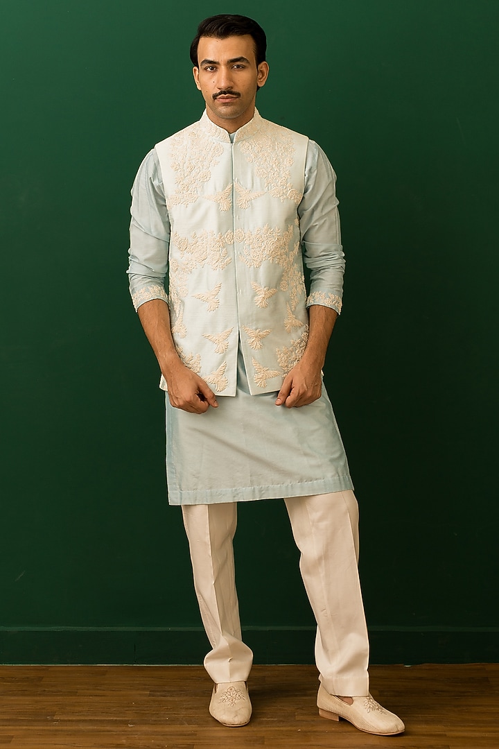 Ivory Cotton Silk Resham Embroidered Bundi Jacket Set by Dev Kumar at Pernia's Pop Up Shop