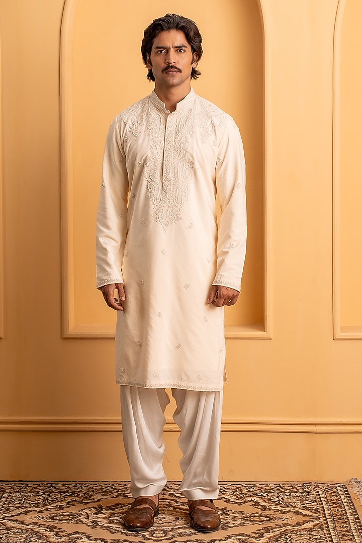 Light Peach Cotton Silk Dori Work Kurta Set by Dev Kumar at Pernia's Pop Up Shop