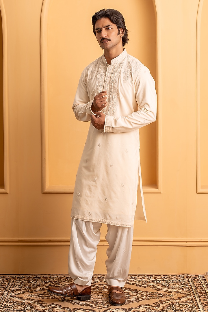 Light Peach Cotton Silk Dori Work Kurta Set by Dev Kumar at Pernia's Pop Up Shop