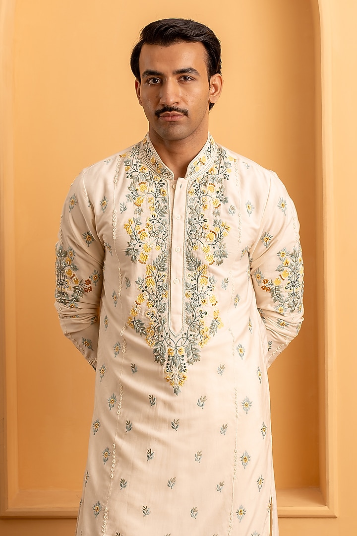 Ivory Cotton Silk Resham Embroidered Kurta Set by Dev Kumar at Pernia's Pop Up Shop