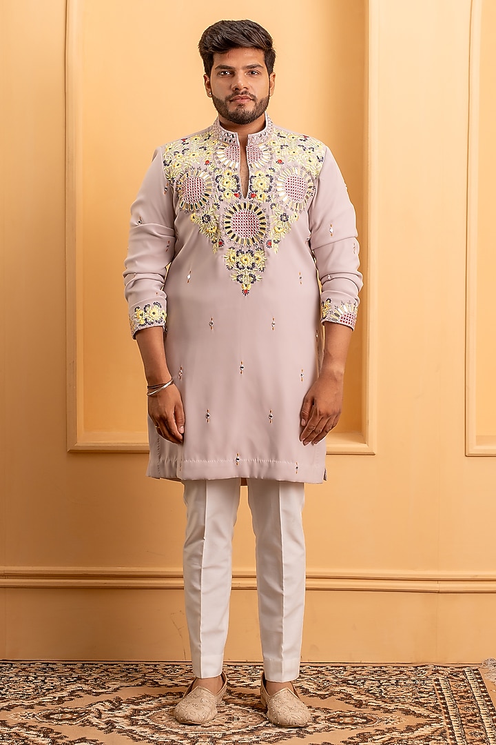 Mauve Italian Crepe Resham Work Kurta Set by Dev Kumar at Pernia's Pop Up Shop