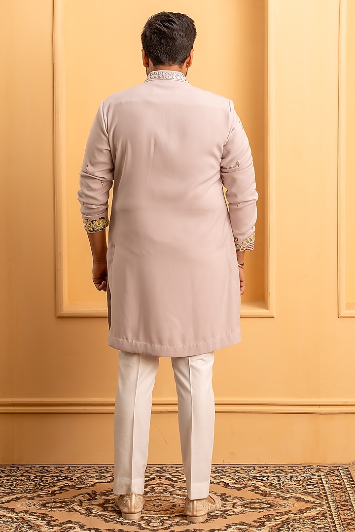 Mauve Italian Crepe Resham Work Kurta Set by Dev Kumar at Pernia's Pop Up Shop