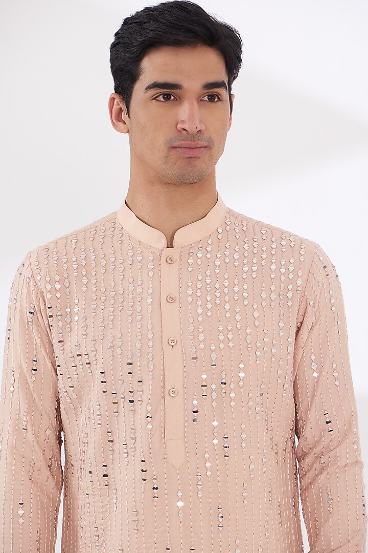 Peach Cotton Silk Embroidered Kurta Set by Dev Kumar at Pernia's Pop Up Shop