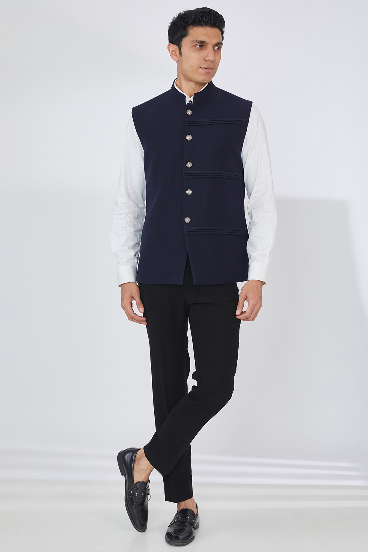 Midnight Blue Silk Velvet Bundi Jacket Set by Dev Kumar at Pernia's Pop Up Shop