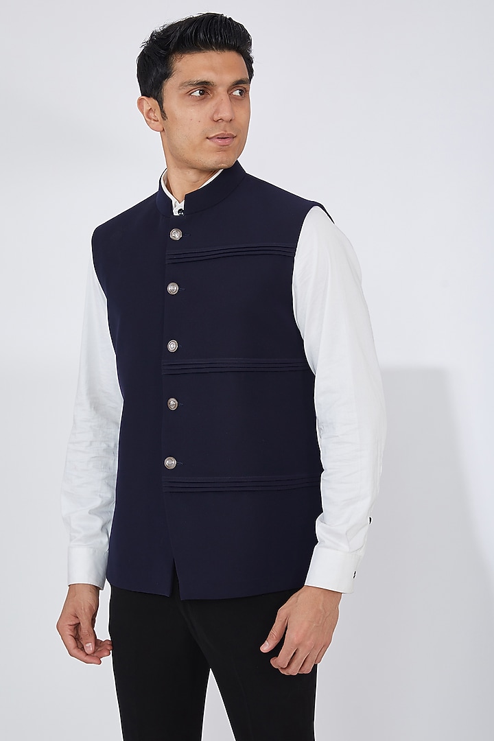 Midnight Blue Silk Velvet Bundi Jacket Set by Dev Kumar at Pernia's Pop Up Shop