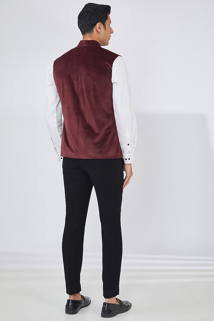 Wine Silk Velvet Embroidered Bundi Jacket Set by Dev Kumar at Pernia's Pop Up Shop