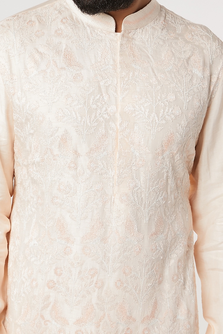 Light Peach Thread Embroidered Kurta by Dev R Nil Men at Pernia's Pop Up Shop