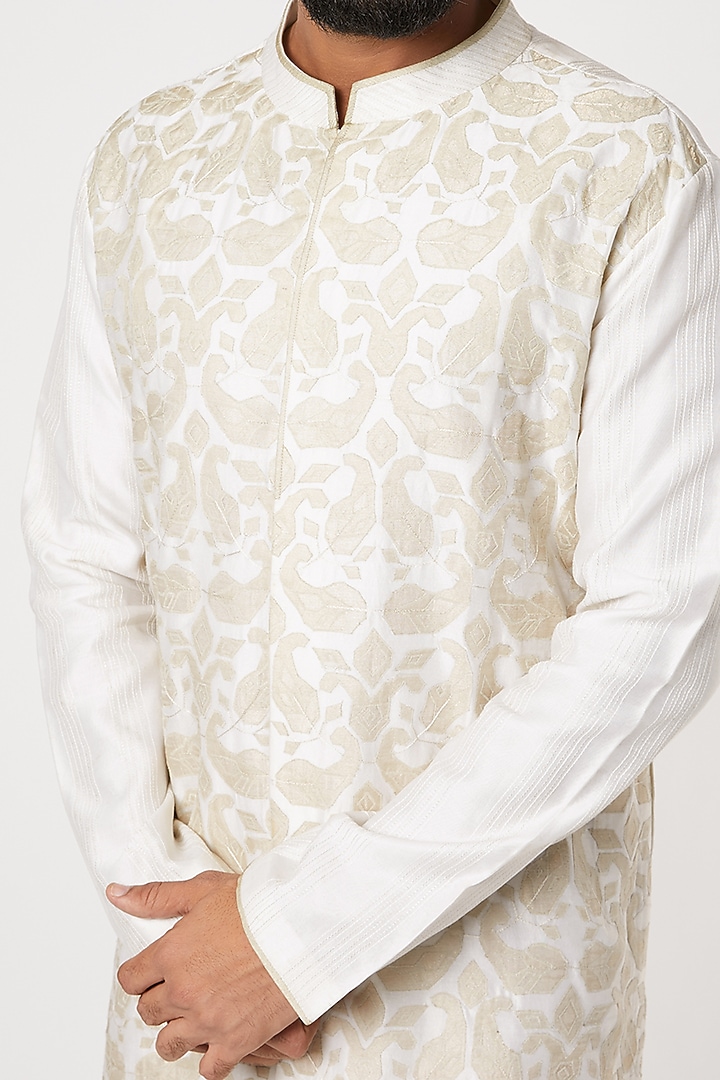 Off White Chanderi & Tissue Kurta by Dev R Nil Men at Pernia's Pop Up Shop
