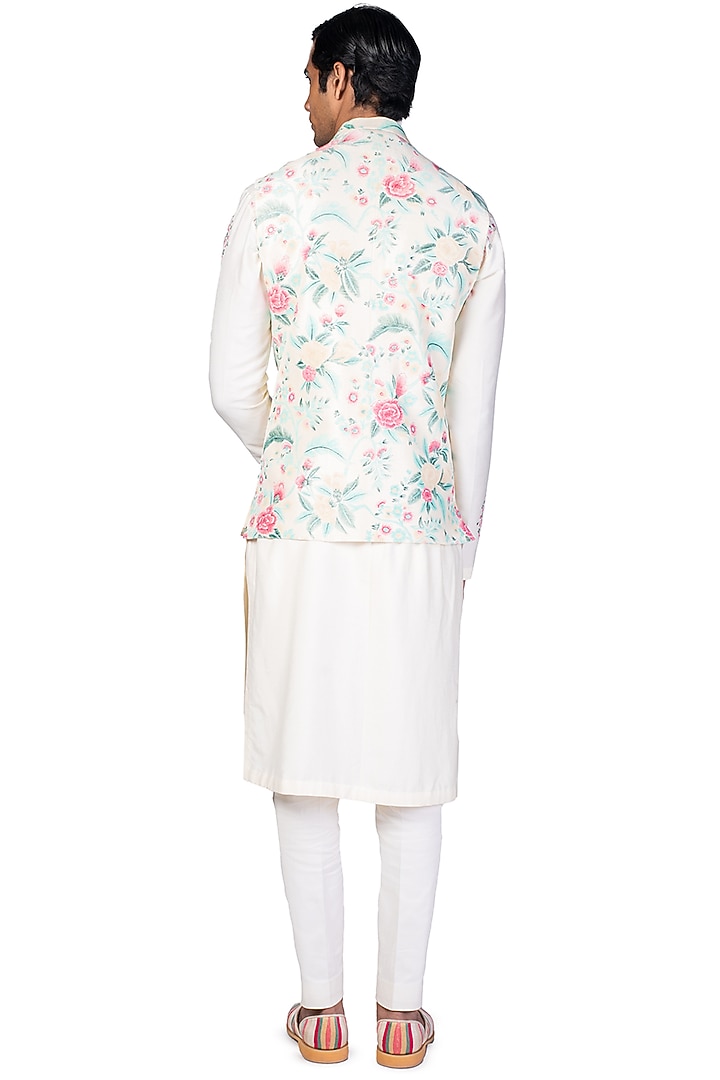 Off-White Kurta Set With Bundi Jacket by Dev R Nil Men at Pernia's Pop Up Shop