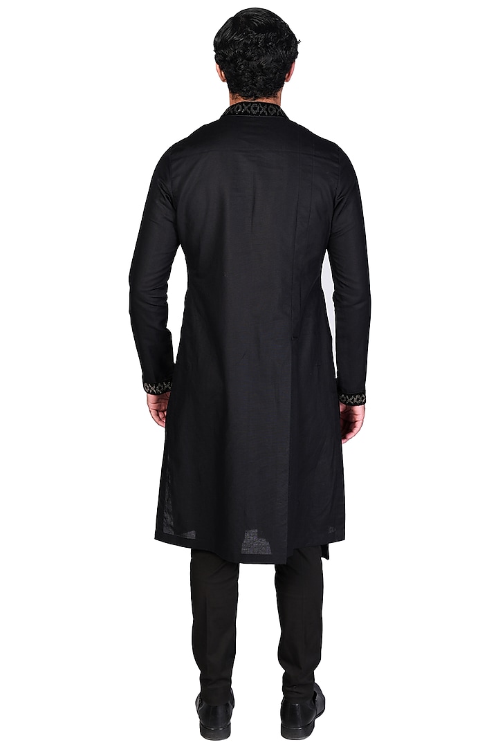 Black Embroidered Angrakha Kurta Set by Dev R Nil Men at Pernia's Pop Up Shop