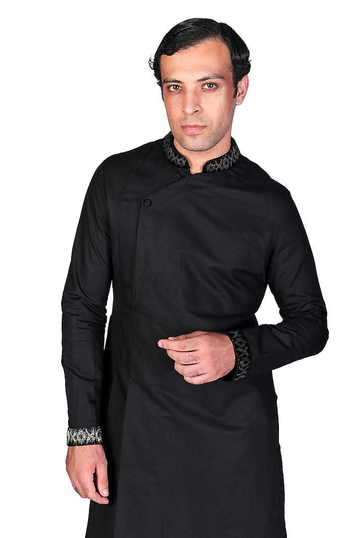Black Embroidered Angrakha Kurta Set by Dev R Nil Men at Pernia's Pop Up Shop