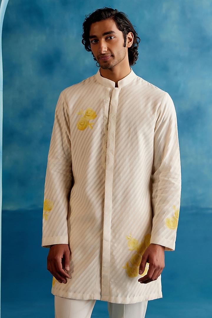 Ivory Woven Silk Chanderi Hand Painted Kurta Set by Devnaagri Men at Pernia's Pop Up Shop