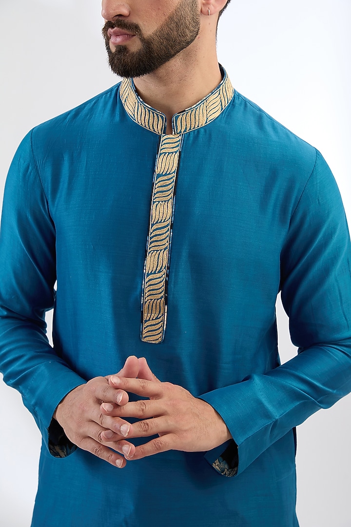 Blue Silk Chanderi Zari Embroidered Kurta Set by Devnaagri Men at Pernia's Pop Up Shop