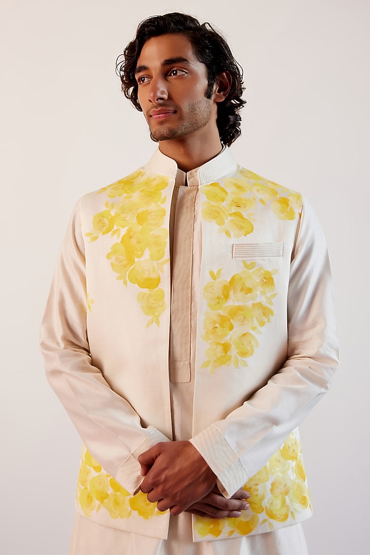 Ivory Tussar Linen Hand Painted Bundi Jacket Set by Devnaagri Men at Pernia's Pop Up Shop