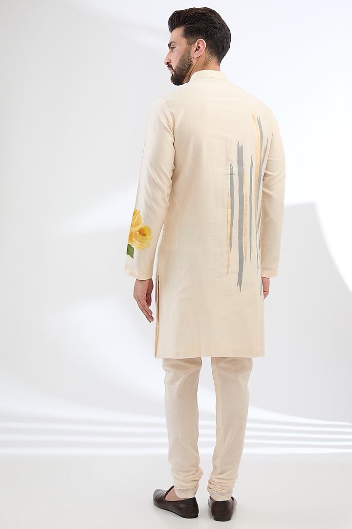 Ivory & Yellow Silk Chanderi Hand Painted Kurta Set by Devnaagri Men at Pernia's Pop Up Shop