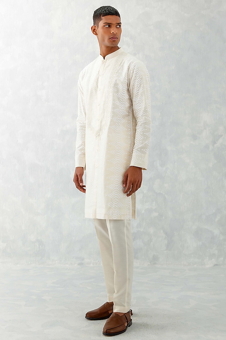 Ivory Silk Chanderi Embroidered Kurta Set] by Devnaagri Men at Pernia's Pop Up Shop
