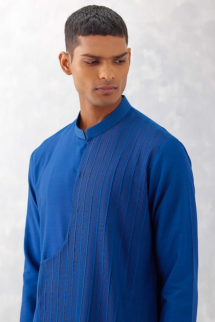Blue Cotton Silk Blend Kurta Set by Devnaagri Men at Pernia's Pop Up Shop