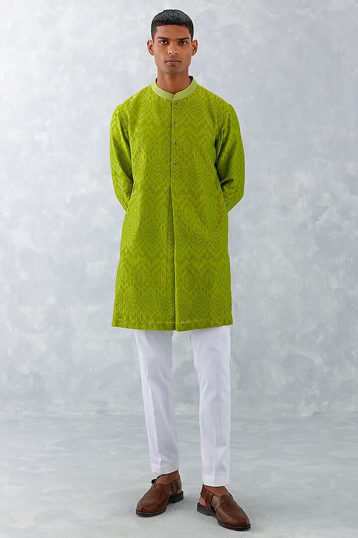Green Silk Chanderi Ikat Printed Kurta Set by Devnaagri Men at Pernia's Pop Up Shop