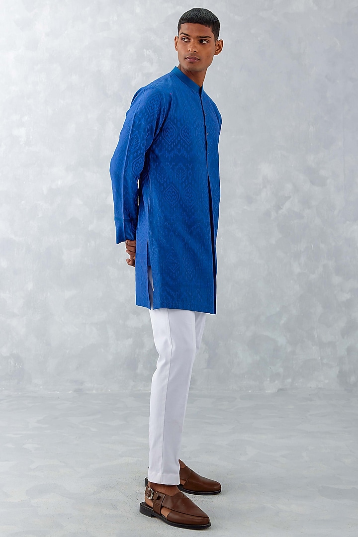Blue Silk Chanderi Ikat Printed Kurta Set by Devnaagri Men at Pernia's Pop Up Shop