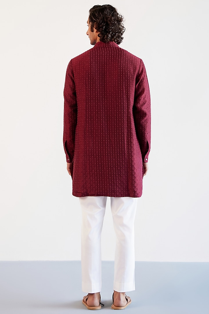 Maroon Silk Chanderi Kurta Set by Devnaagri Men at Pernia's Pop Up Shop